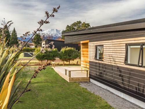Mountain Snowhaus - Ohakune Holiday Home