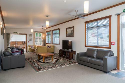Hostal Hatea Drive Accommodation
