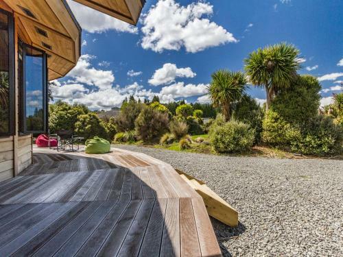The Snowglobe - Ohakune Modern Yurt Style Chalet