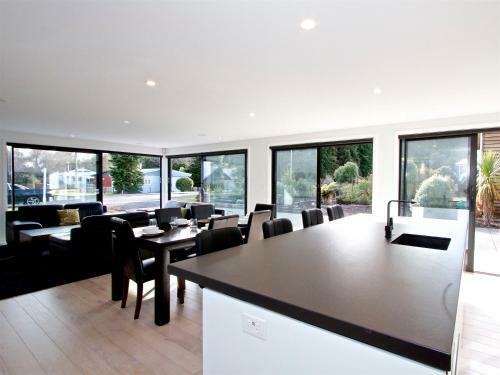 Made On Miro - Ohakune Holiday Home