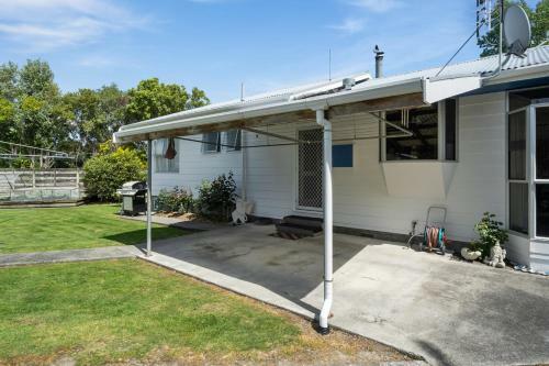 Serengeti On East - Greytown Holiday Home
