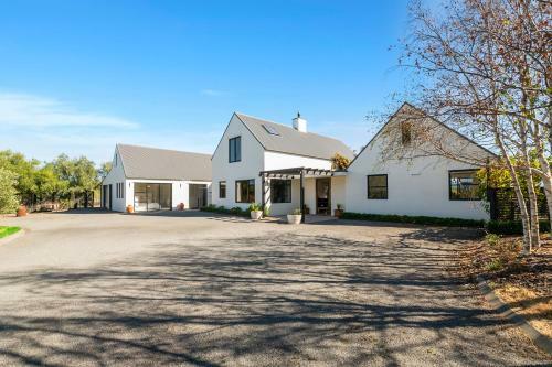 Olive Estate - Martinborough Holiday Home