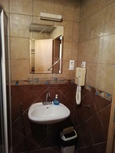 Tri�sz Aparthotel