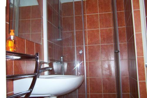 Hostal Also-kuti Vendeghaz