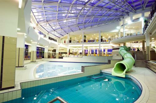 Vitalmed Hotel S�rv�r