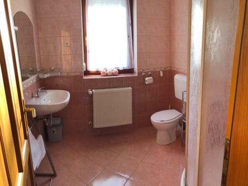 Krist�ly Apartmanh�z