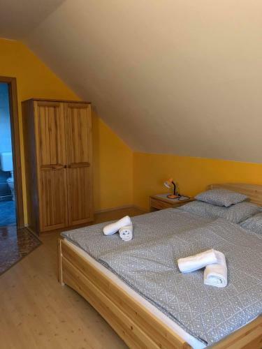 Krist�ly Apartmanh�z