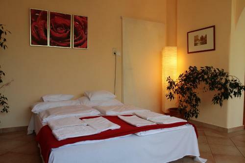 Nyirfa Apartmanh�z