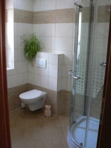Nyirfa Apartmanh�z
