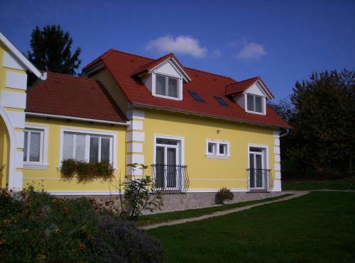 Hostal Kondics Apartmanh�z