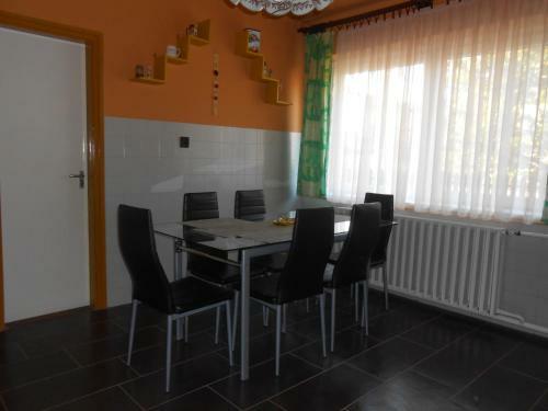 Ad�l Apartment