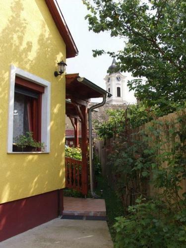 Hostal Z�ch Kl�ra Utcai Apartman