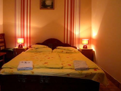 Hostal T�mea Vend�gh�z
