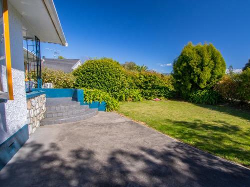 The Greenwood - Motueka Holiday Home