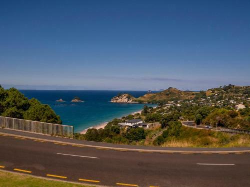 Stunning Seascape - Hahei Holiday Home