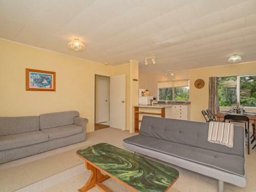 Magic On Margot - Hahei Holiday Home