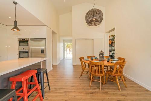 Matarangi Marvel - Matarangi Holiday Home