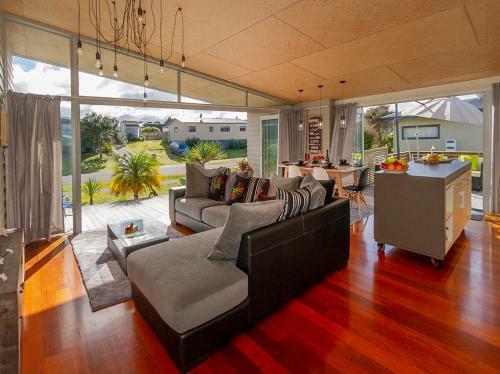 Modpod On The Tee - Matarangi Holiday Home