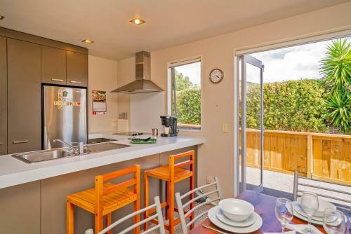 Titoki Magic - Matarangi Holiday Home