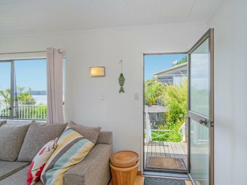 Double The Beach - Opito Bay Holiday Home