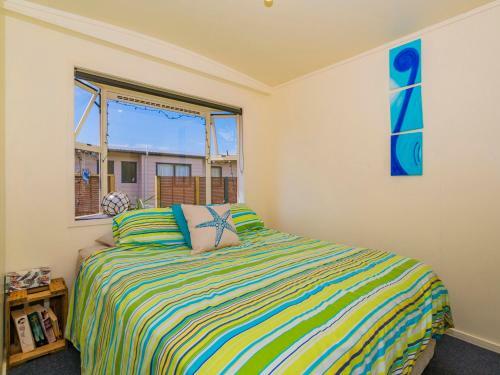 Bahama Blue - Matarangi Holiday Home