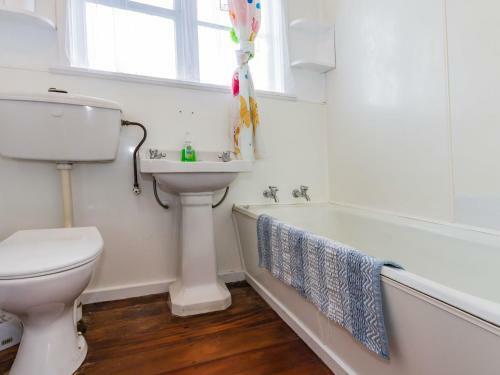 Snowbound Cottage - Raetihi Holiday Home
