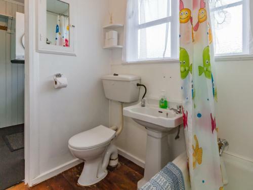 Snowbound Cottage - Raetihi Holiday Home