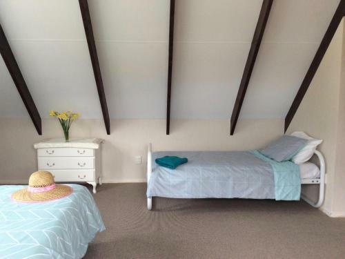 Shiloh - Diamond Harbour Holiday Home