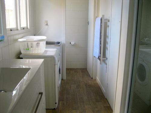Flaxmill Bay Motel Unit 3 - Flaxmill Bay