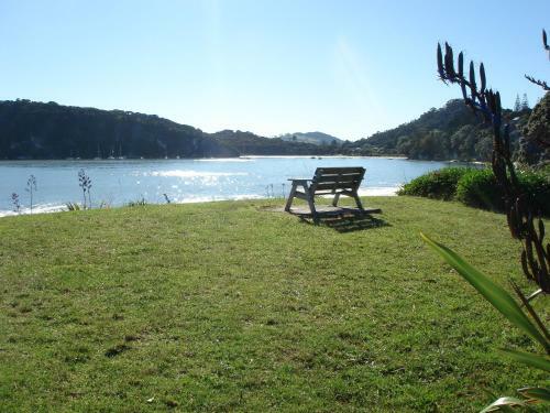 Flaxmill Bay Motel Unit 3 - Flaxmill Bay