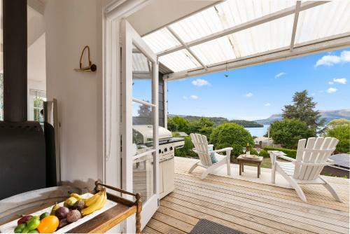 Kiwiana Bach - Lake Tarawera Holiday Home