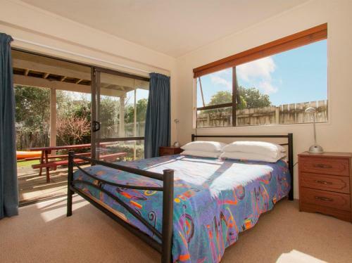 Cruisy Cooks - Cooks Beach Holiday Home