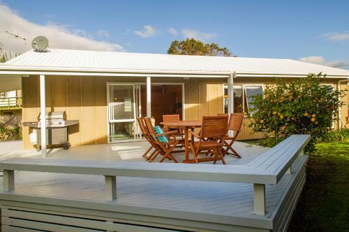 Beachfront Bliss - Cooks Beach Holiday Home