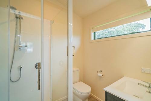 Beachfront Studio - Cooks Beach Holiday Unit