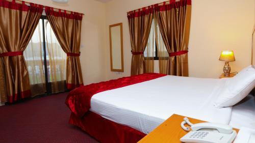 Al Shorouq Hotel Apartments