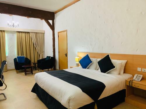 Bed & Breakfast Safari Village