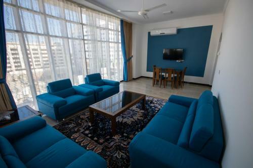 Home Station Hotel