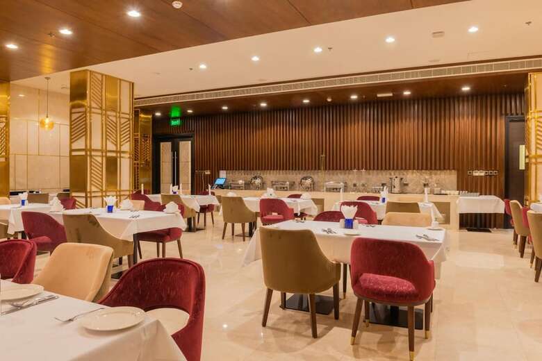 Royal Crown Hotel