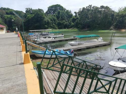 Casa Completa En Gamboa, Canal De Panam�