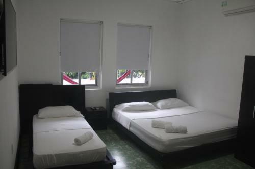 Eden`s Garden Hostel