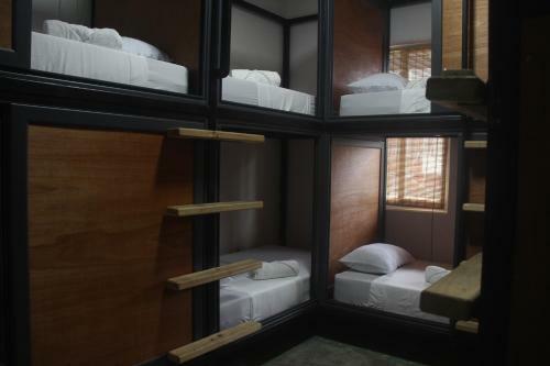 Eden`s Garden Hostel
