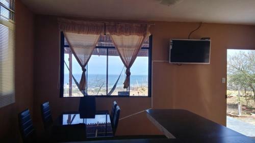 Hostal Casa de Playa Con Mira Al Mar! Punta Sal, Tumbes