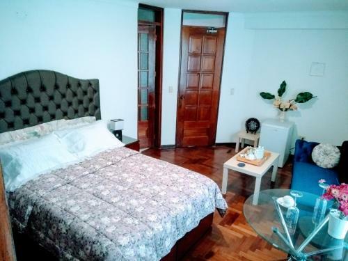 Hostal Residencial Belle Maison