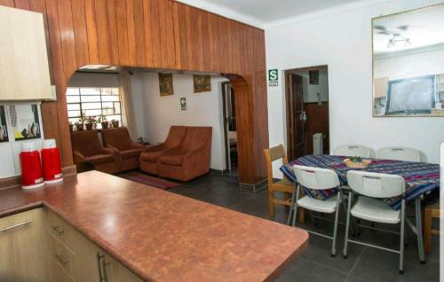Bed & Breakfast Hotel Tarvos Cusco