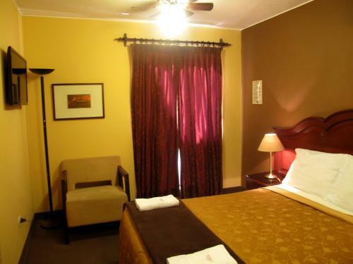 Solis Dies Hotel