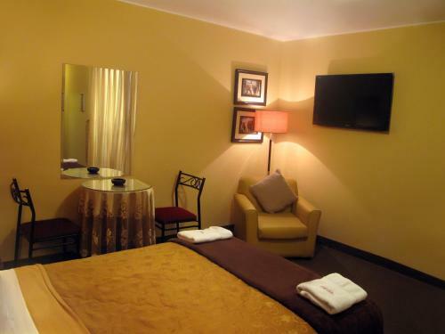 Solis Dies Hotel