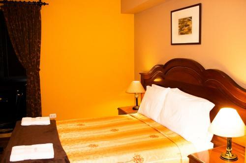 Solis Dies Hotel