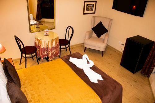 Solis Dies Hotel