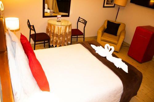 Solis Dies Hotel