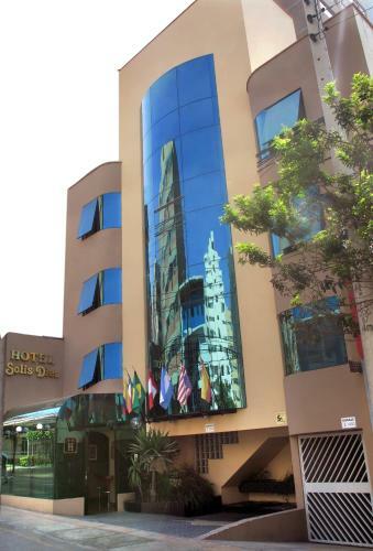 Solis Dies Hotel